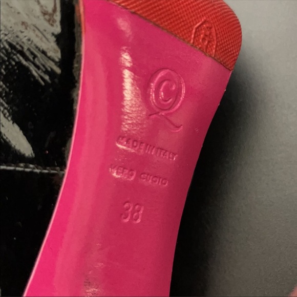 Gorgeous, authentic Alexander McQueen patent heels 38 - Picture 5 of 9